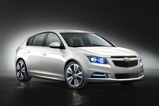 Illustration for article titled Chevy Cruze Hatchback: At Least It's Got A Pretty Ass